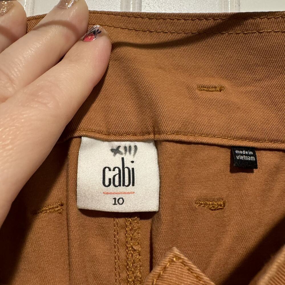 Cabi Golden Tan Paperbag Cargo Pants Size 10 - Picture 4 of 6